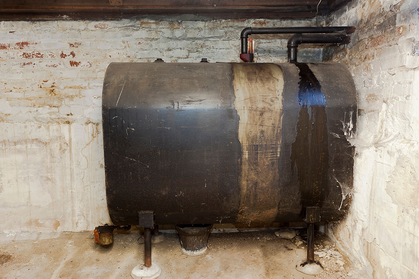 What to do if your oil tank leaks